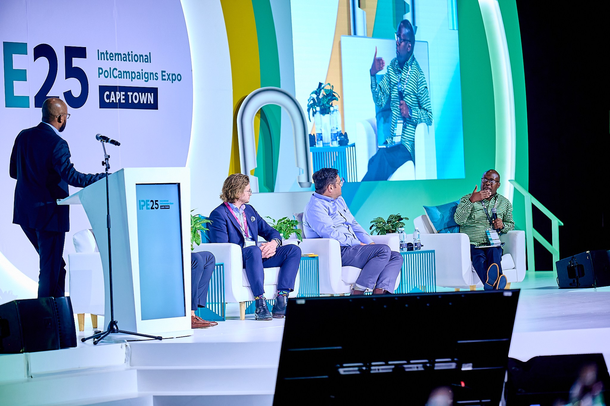 International Political Campaigns Expo